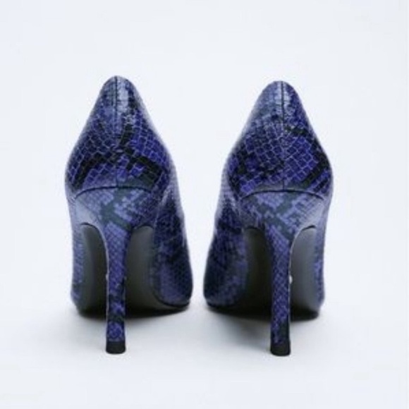 Zara NWT Sexy Blue Snakeskin Print Stiletto Heels Shoes **Size 38/US 7.5**🔥🔥 - Picture 2 of 10